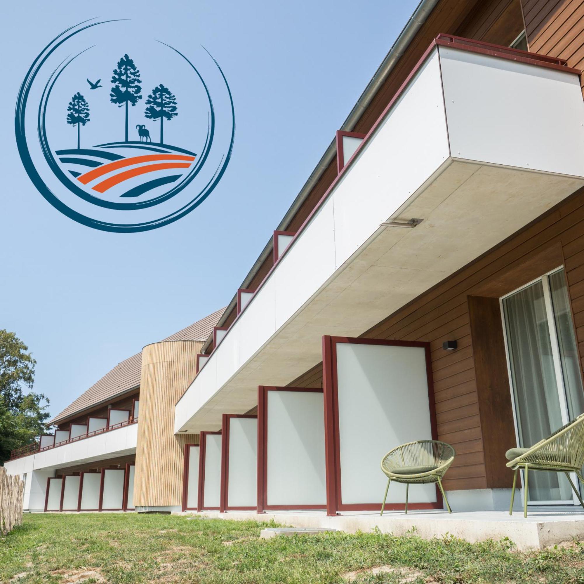 Hotel Et Cottages Domaine Du Marquenterre Saint-Quentin-en-Tourmont Exterior photo